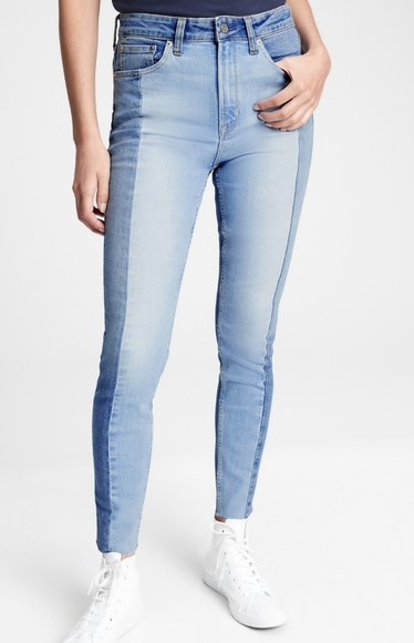 GAP HIGH RISE UNIVERSAL LEGGING JEANS. - Picture 3 of 4